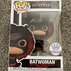 Funko Pops. Apex Legends. DC Comics