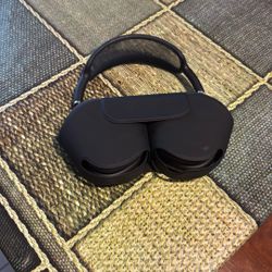 Airpod pro max’s