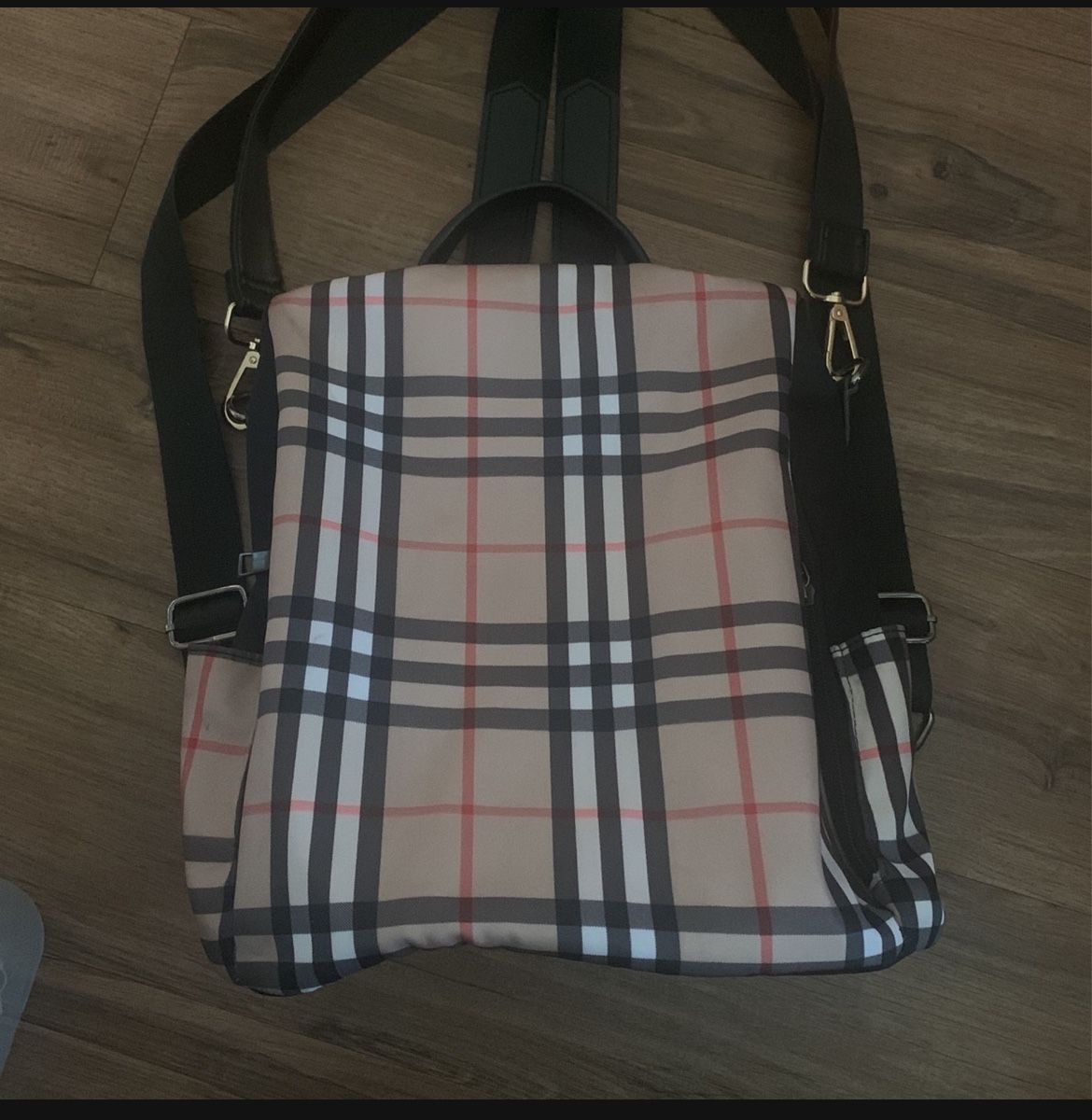 Beautiful PLAID BACKPACK!