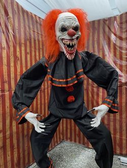 Crouchy animatronic