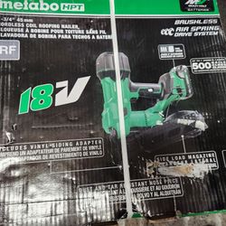 Metabo Hpt 18v Cordless Coil Roofing Nailer Kit.