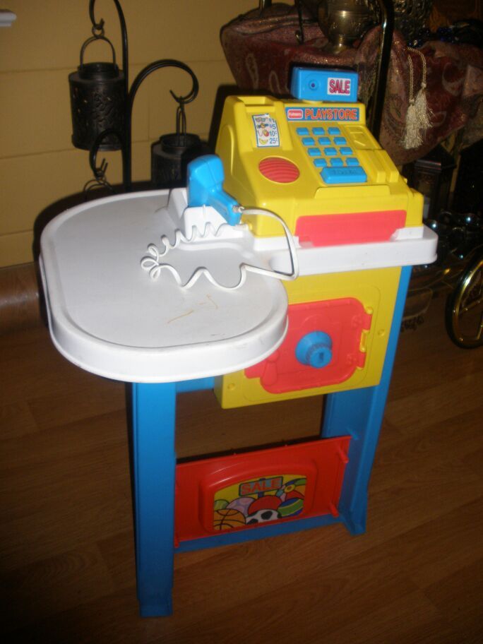 Vintage Playskool Playstore Stand Up Cash Register Play Store Grocery Electronich