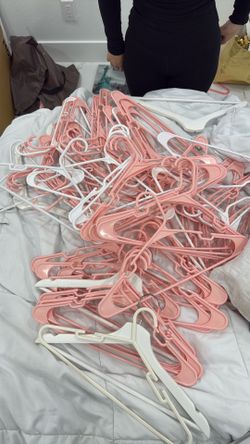 100+ hangers pink and white