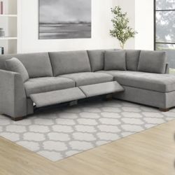 Thomasville Miles Fabric Sectional with Power Footrest