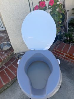 Raised toilet seat 4inches high