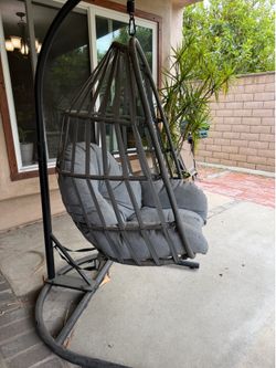 Swing chair