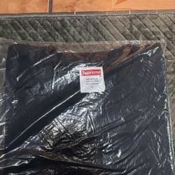Supreme Arabic Tee Navy Size Large 