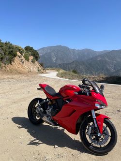 2017 Ducati SuperSport 939