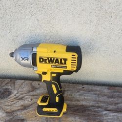 Dewalt Impact Wrench  1/2 Xr Tool Only 