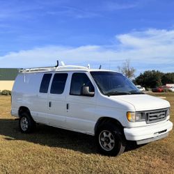 2003 Ford E-350