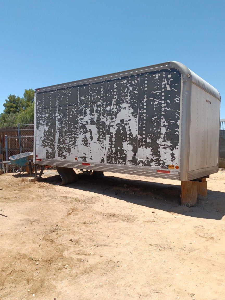 CARGO BOX