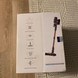 Cordless Vacuum (new)