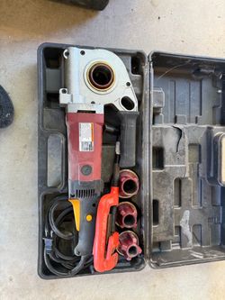 Portable Electric Pipe Threader and ratcheting pipe threader