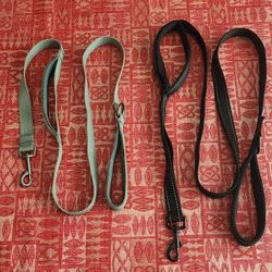 2 Pieces Like New Dog /Pet Leashes