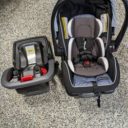 Graco Snuglock 35 Infant Seat And Extra Base