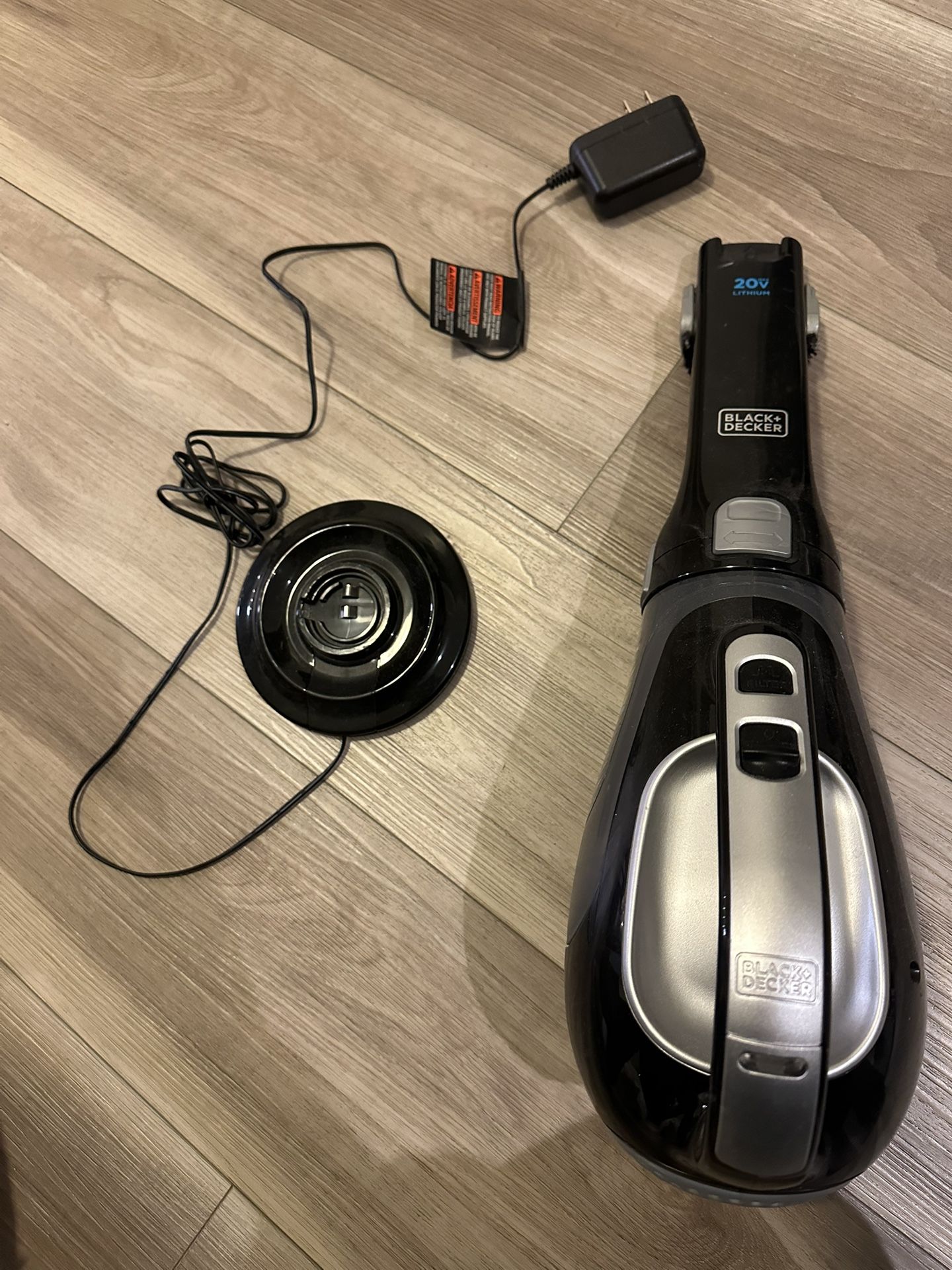 BLACK+DECKER dustbuster 20V Hand Vacuum Cordless Rechargeable