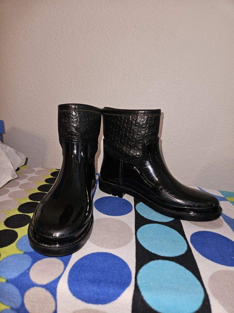 Michael Kor Black Rain Boots