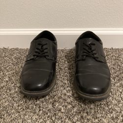 Mens Douglas Black Smooth Shoe 
