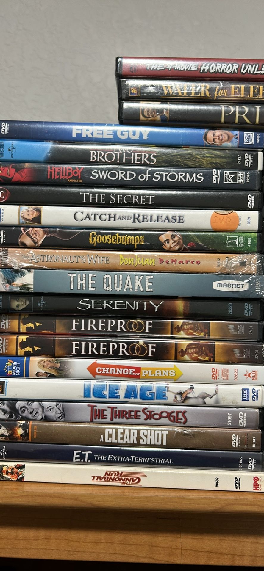 75 DVD MOVIES 