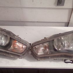 Mitsubishi Headlights Assembly P6124