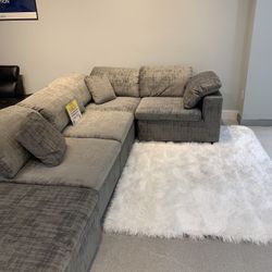 Lima modular sectional $8 99 with easy finance