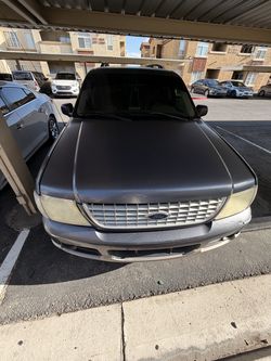 2004 Ford Explorer