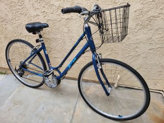 Giant Cypress hybrid comfort Med frame