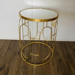 Round Side Table With Mirror
