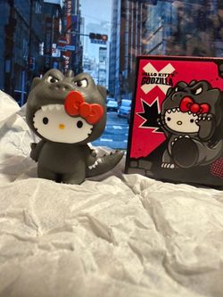 Hello kitty x Godzilla