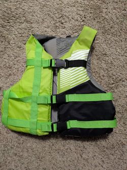 Youth life jacket 50 to 90 lbs