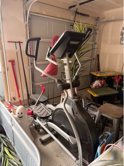 Elliptical spirit XE395