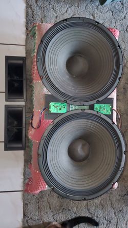 Fender PA speakers