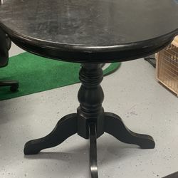 Free Bar Table