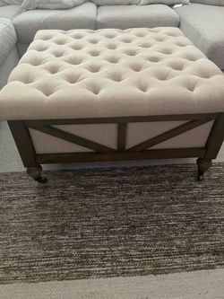 Ottoman beige