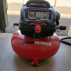 Central Pneumatic Air Compressor 