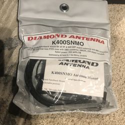 Diamond antenna mount