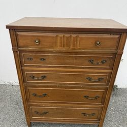 Wooden 4 Drawer Dresser 
