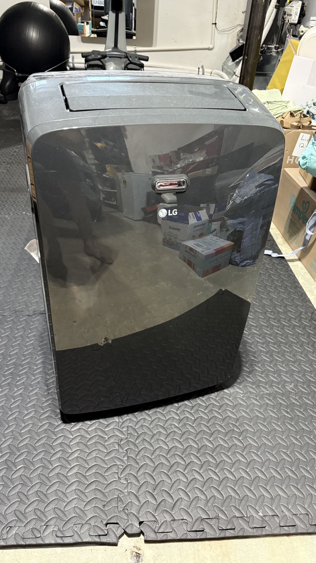 LG Portable AC (LP0823GSSM)