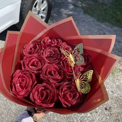 Ramo , Red Glitter , 12 Ct Roses 
