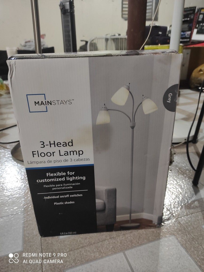 Floor Lamp -3 Head