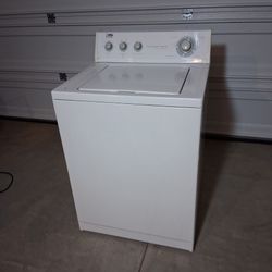 Estate Washer By Whirlpool Corporation Excellent Working Condition