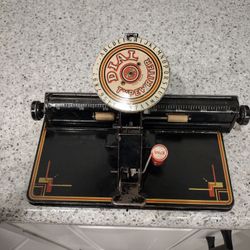 Vintage Circa 1940's Marx Junior Typewriter Toy