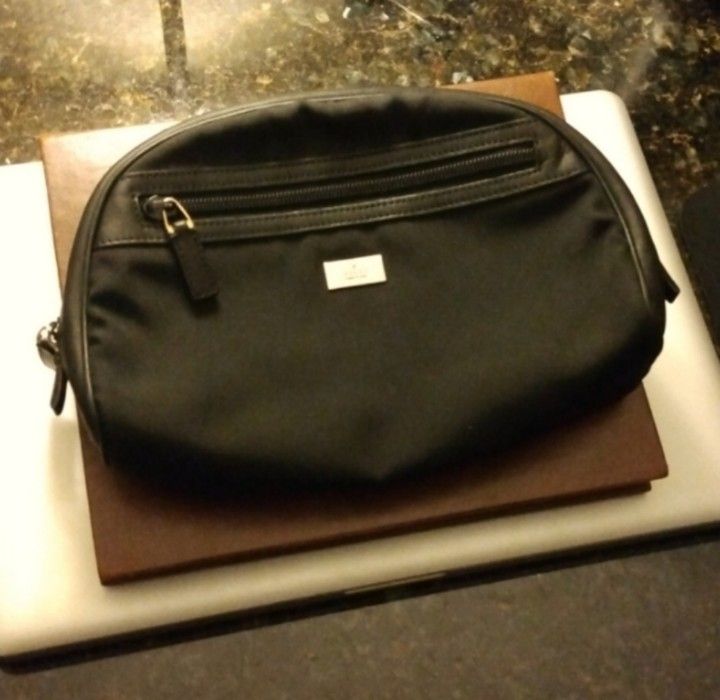 Vintage GUCCI Toiletry Bag Black Leather Small Travel Pouch Italy