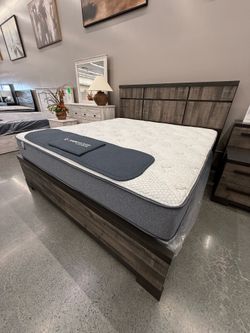 4 PC KING BEDROOM SET