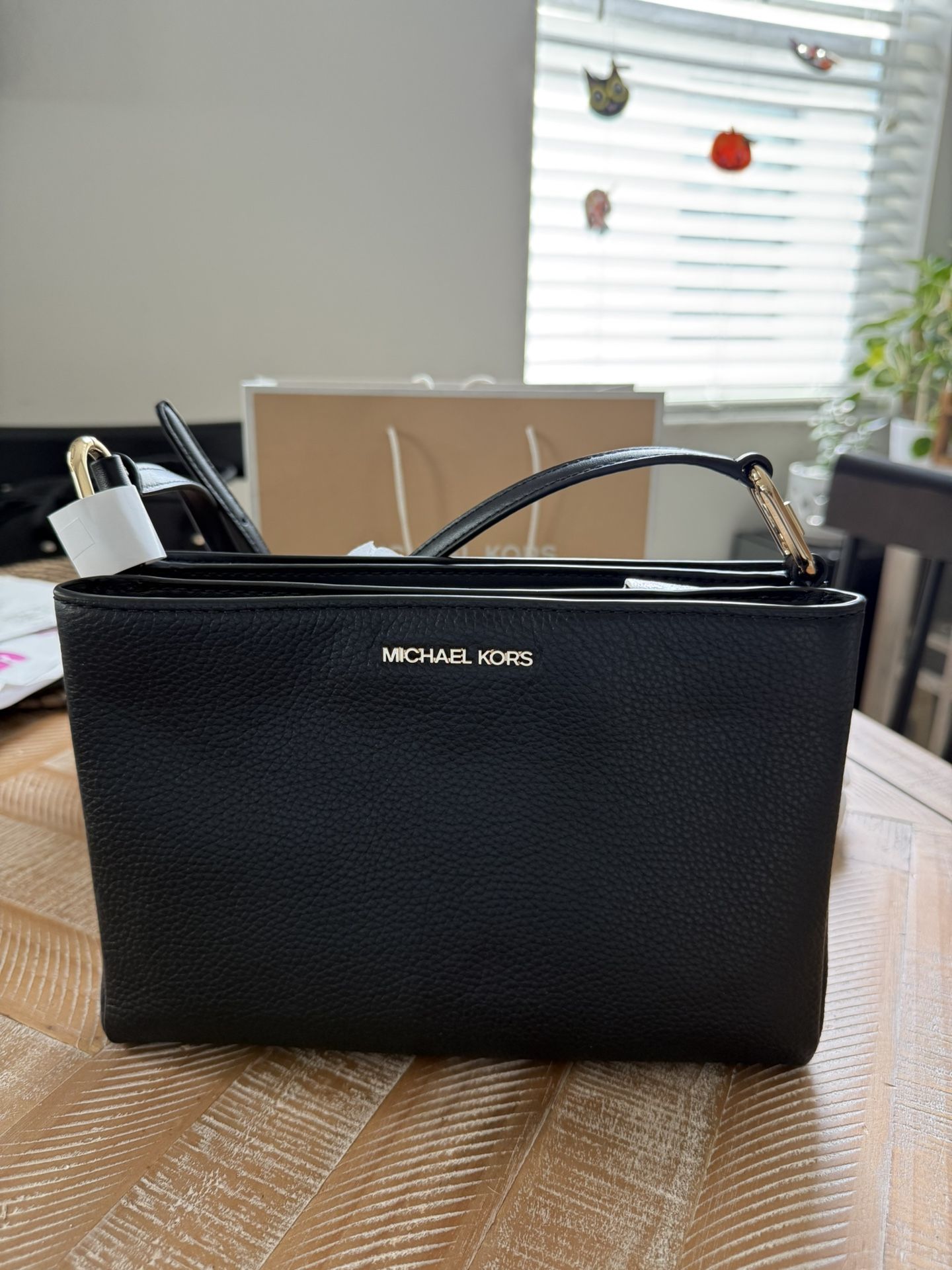 Michael Kors Crossbody