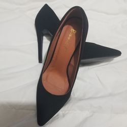 Black heels
