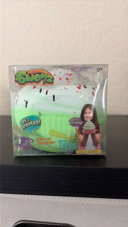 Squeezy sweetz cupcake squishy