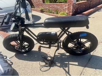 E-bike w/ charger