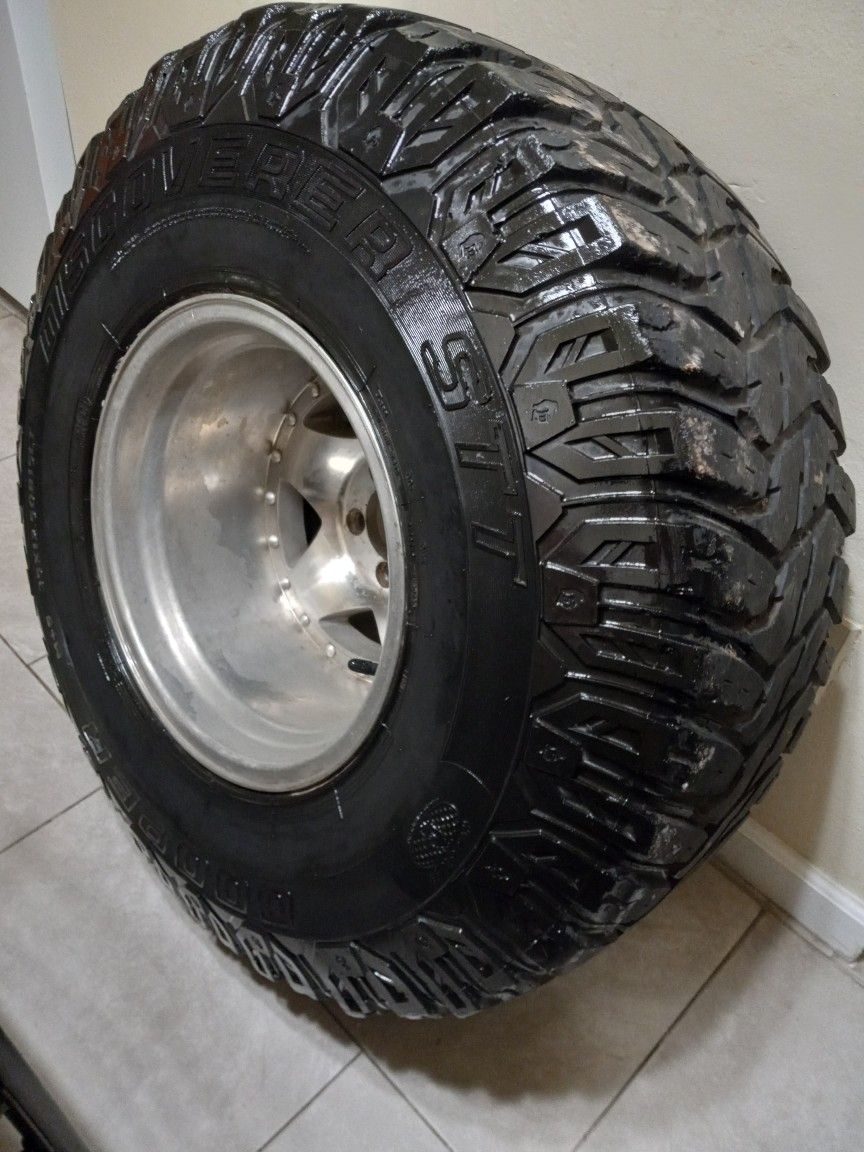 15x12 WHEELS 5x4.5 WHEELS 5x114.3 $500