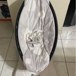 4moms Mamaroo swing